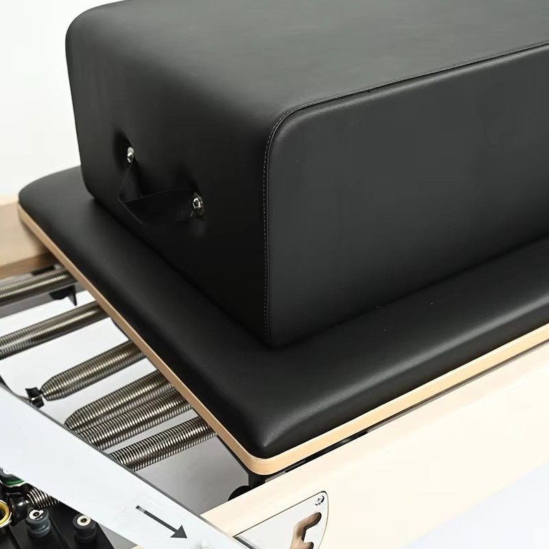 Commercial White Maple Pilates - Pilates And Yoga Studio ulasan dan harga